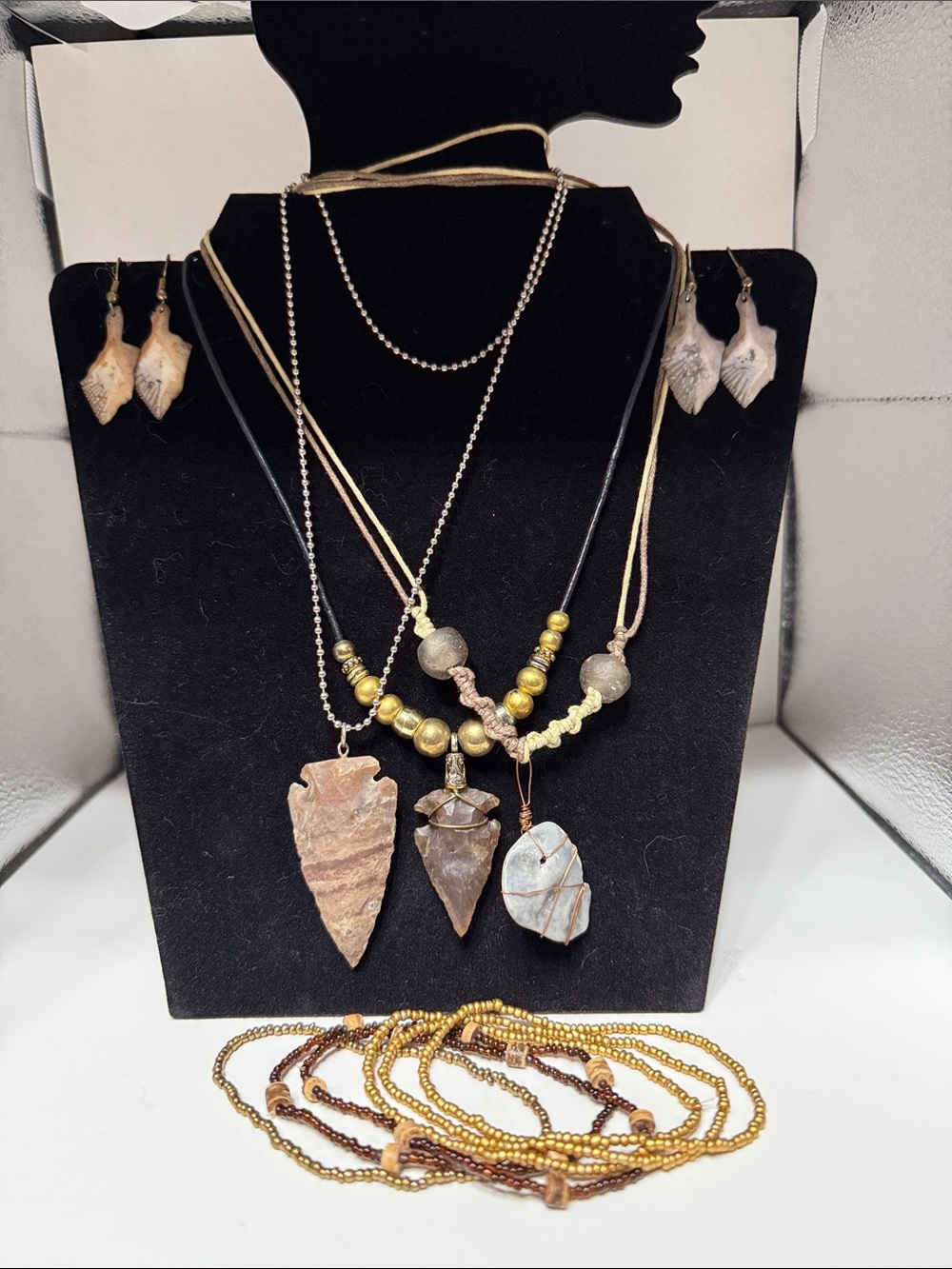 Handmade Natural Stone Arrowhead Necklace Set in Brown and Gold